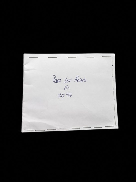Carta para el futuro — “Carta 2046” · fotografía de registro